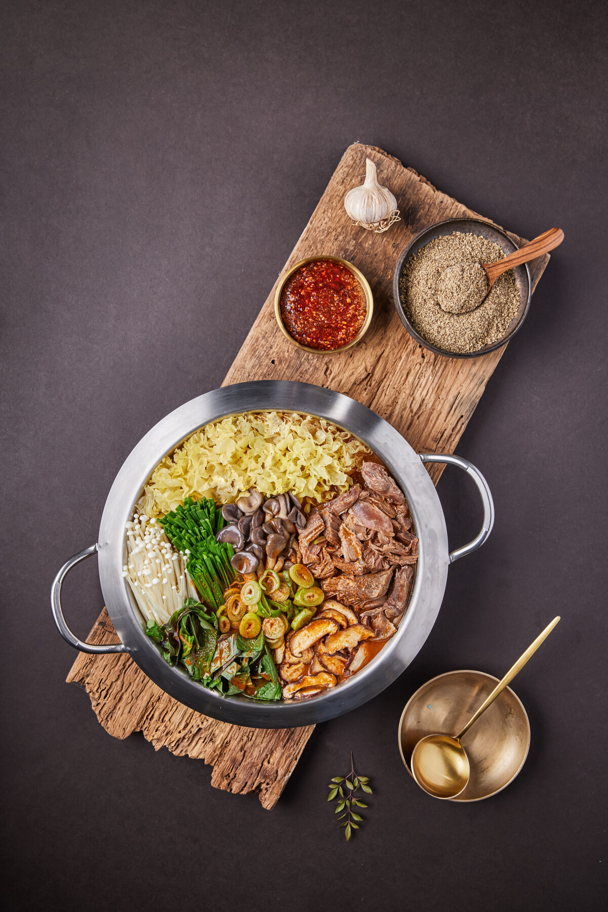 오리황토진흙구이